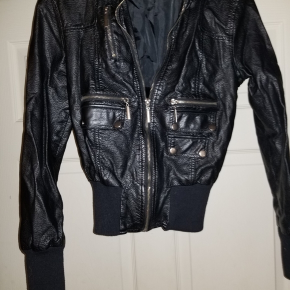 Jacket - Picture 3 of 4